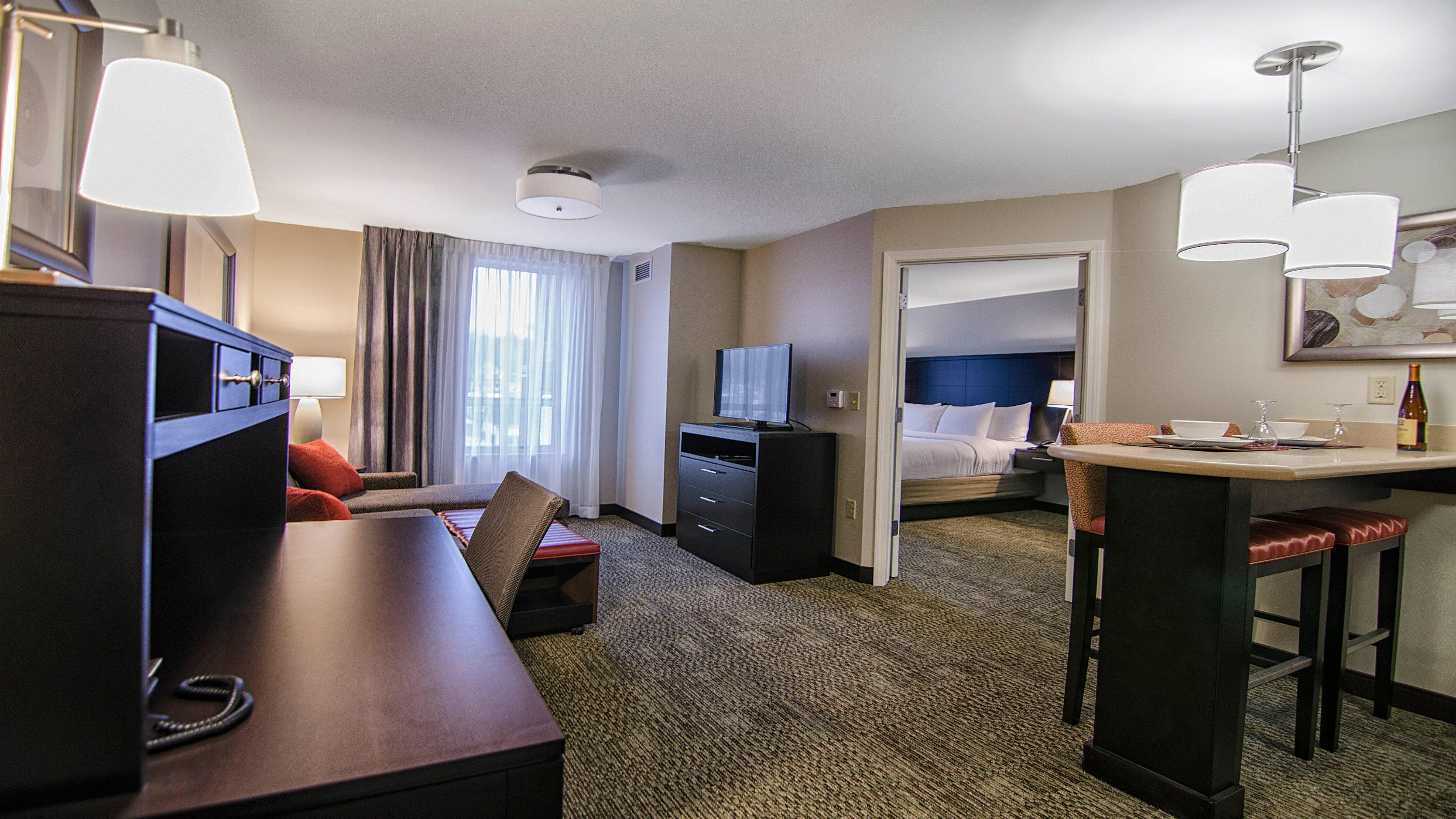 Staybridge Suites Marquette, an IHG Hotel Extérieur photo