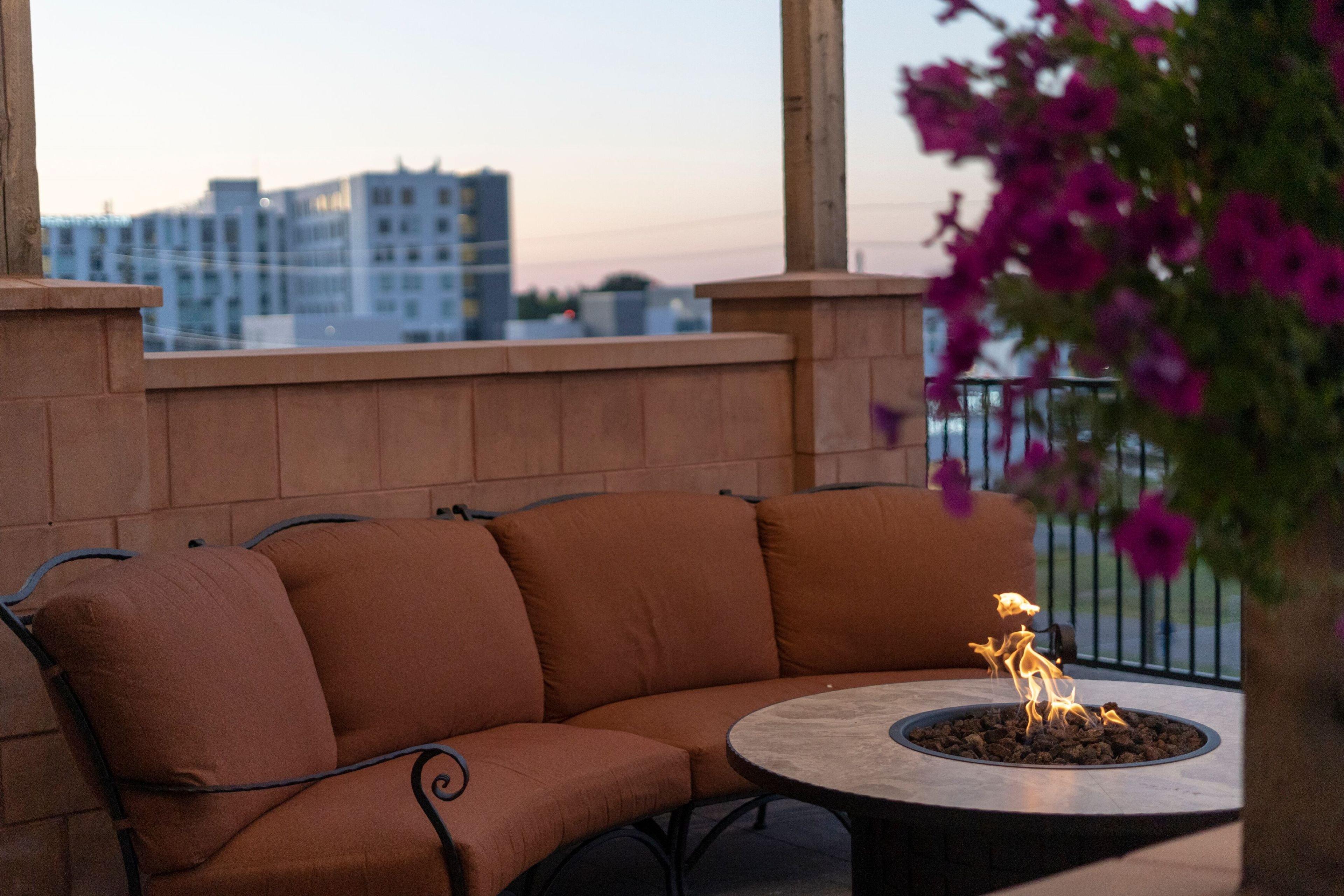 Staybridge Suites Marquette, an IHG Hotel Extérieur photo