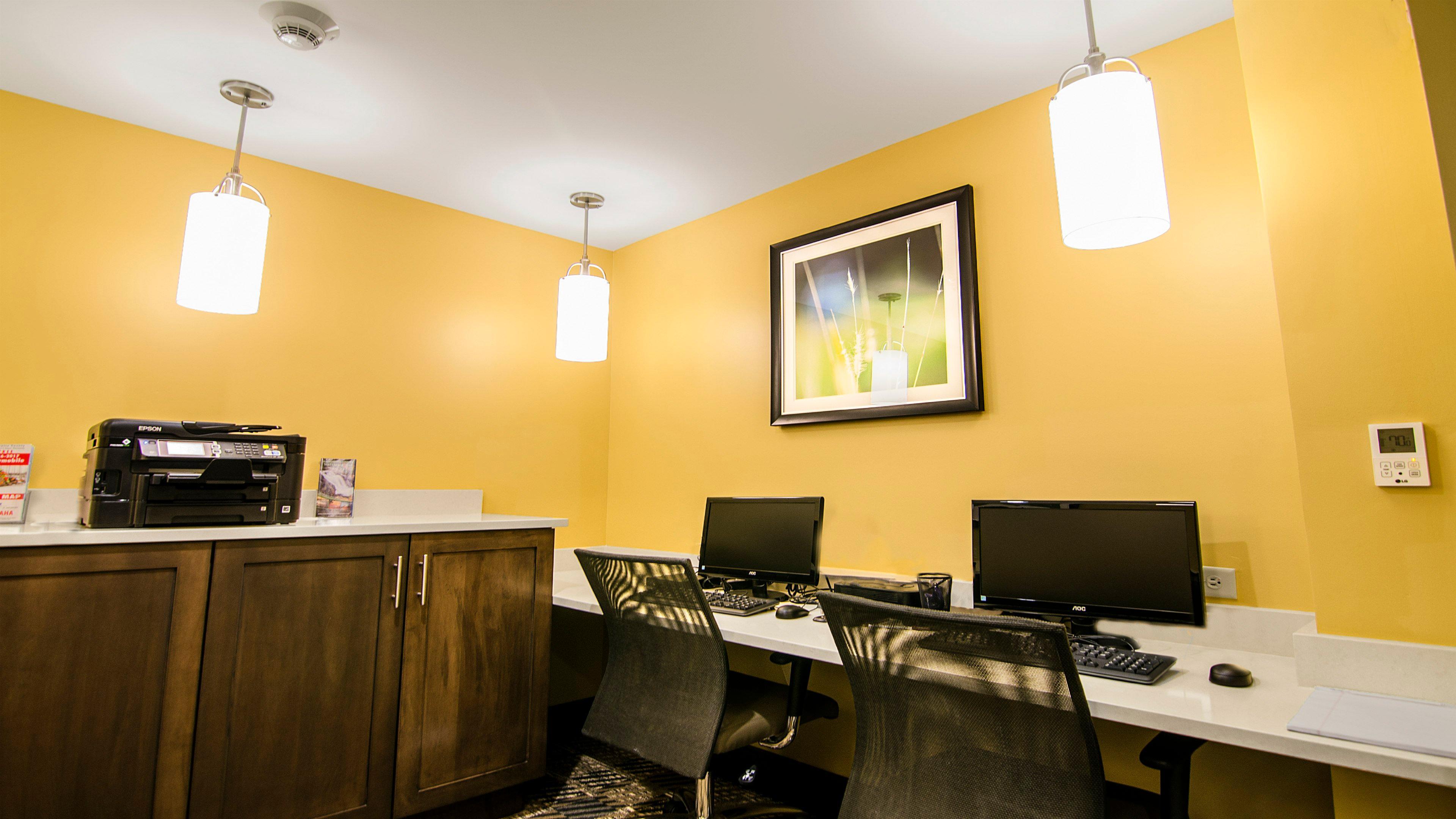 Staybridge Suites Marquette, an IHG Hotel Extérieur photo