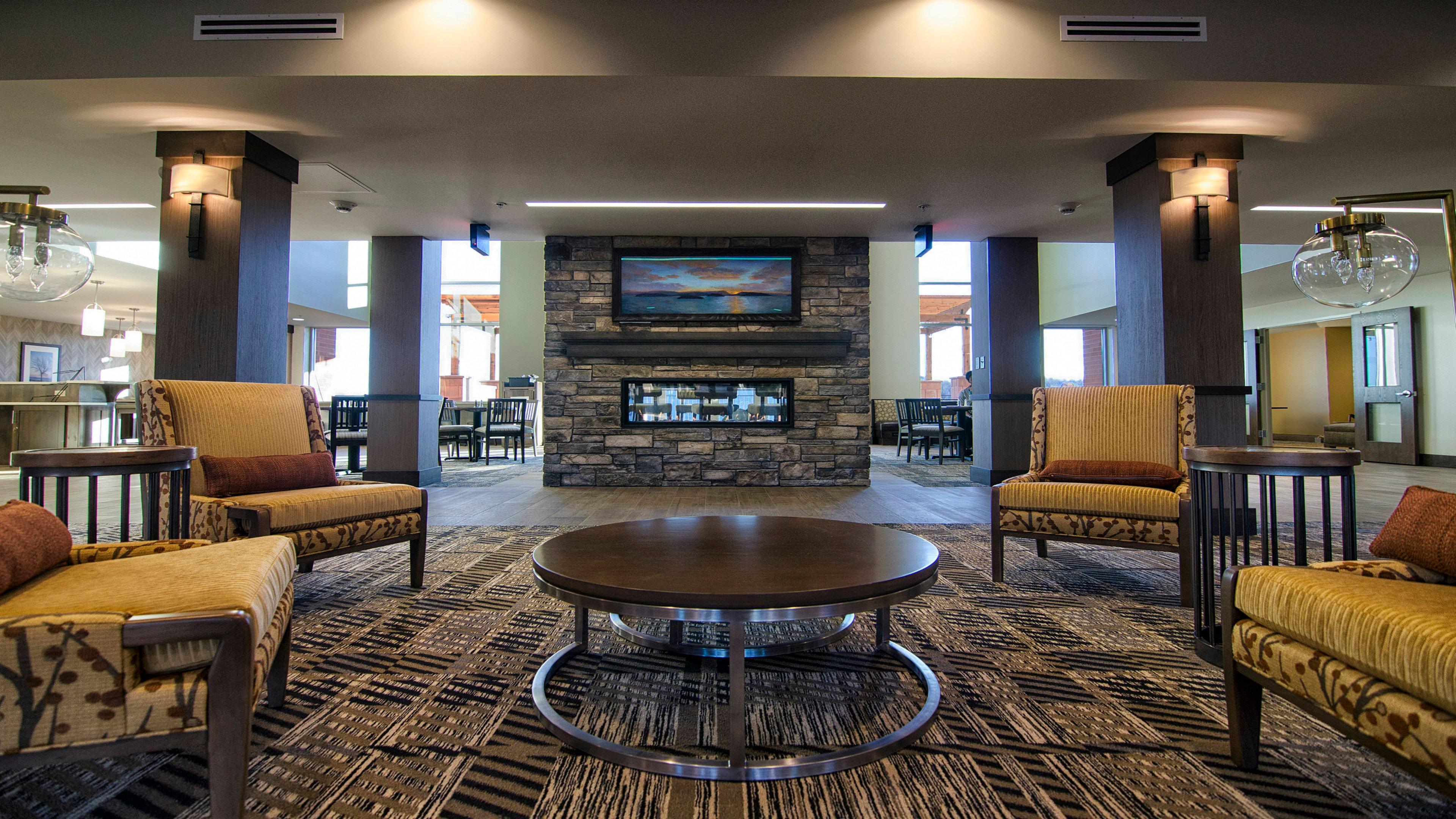 Staybridge Suites Marquette, an IHG Hotel Extérieur photo
