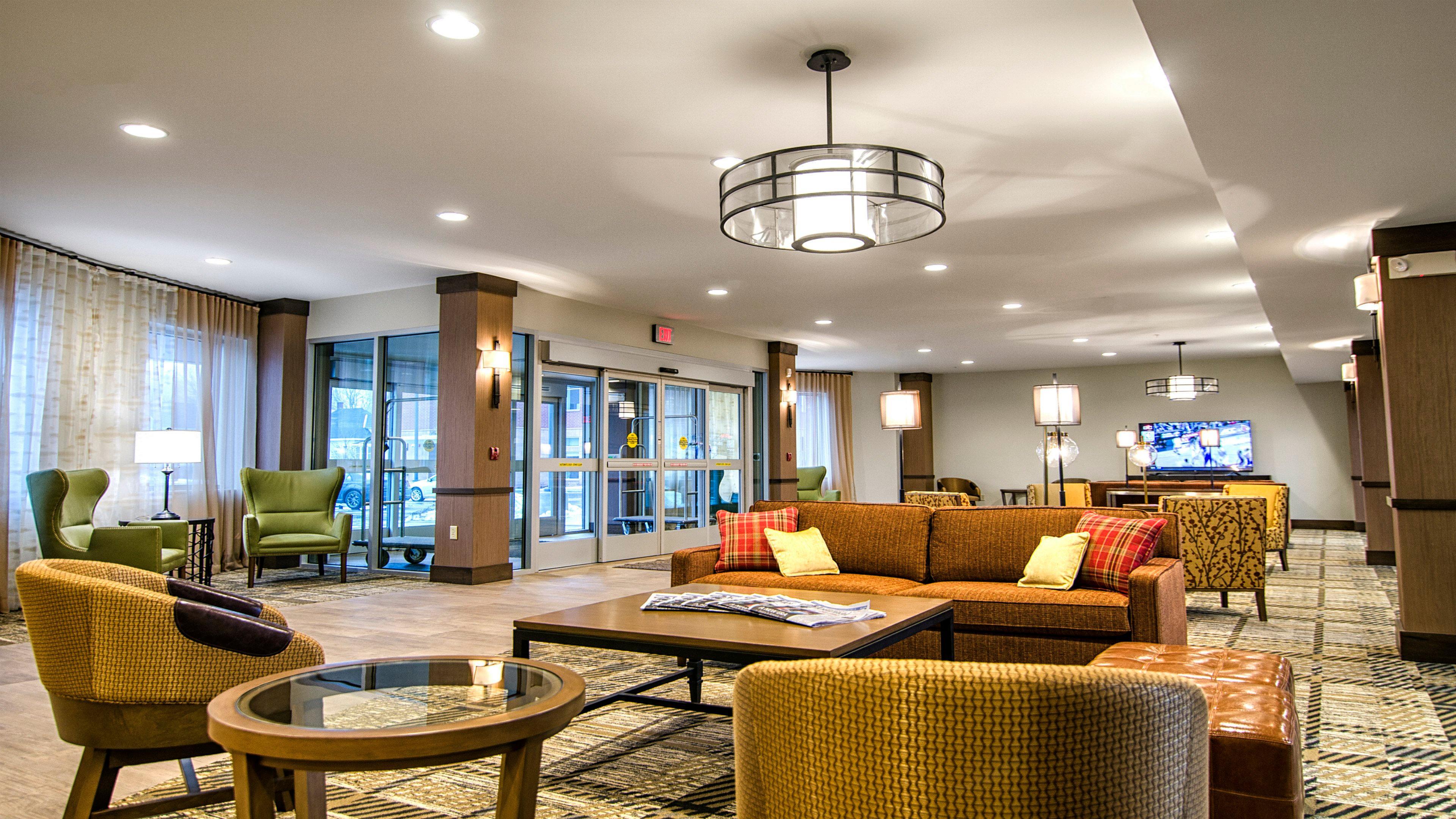 Staybridge Suites Marquette, an IHG Hotel Extérieur photo