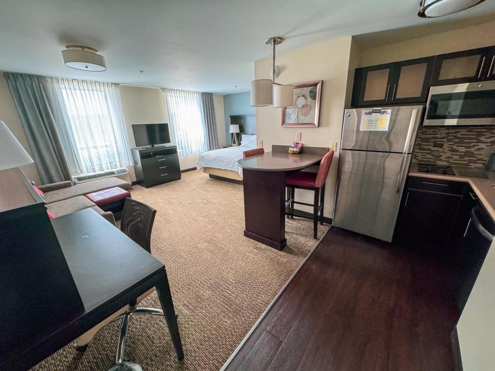 Staybridge Suites Marquette, an IHG Hotel Extérieur photo